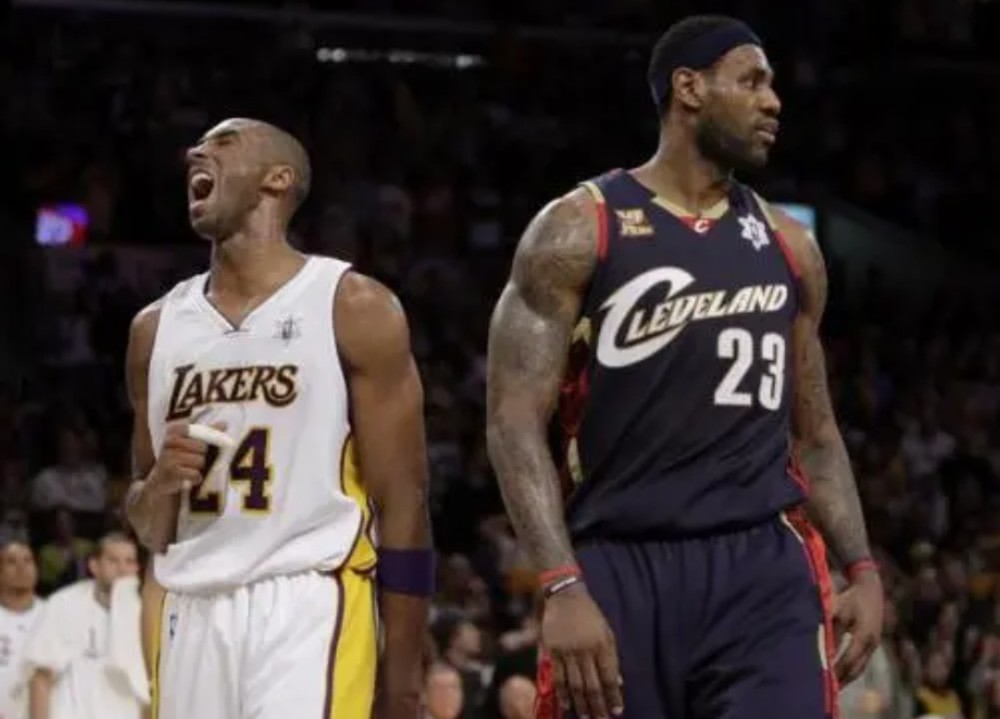  詹姆斯轰下三双助湖人力克掘金迎关键胜利